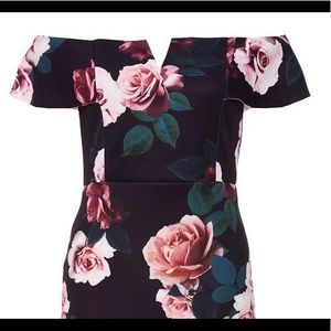 Off the shoulder sleeve floral midi dress size 12 Asymmetrical tulip hem roses